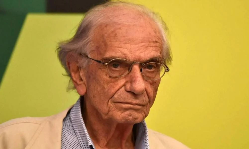 Πέθανε ο σπουδαίος συγγραφέας Βασίλης Βασιλικός